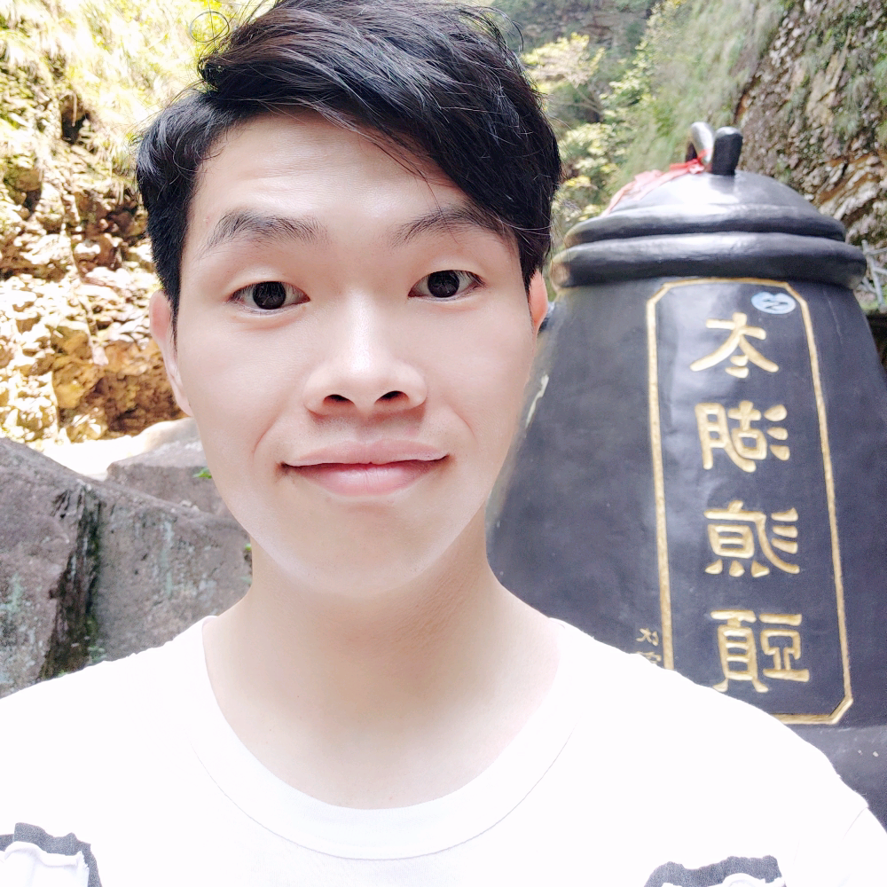 枫灵的照片