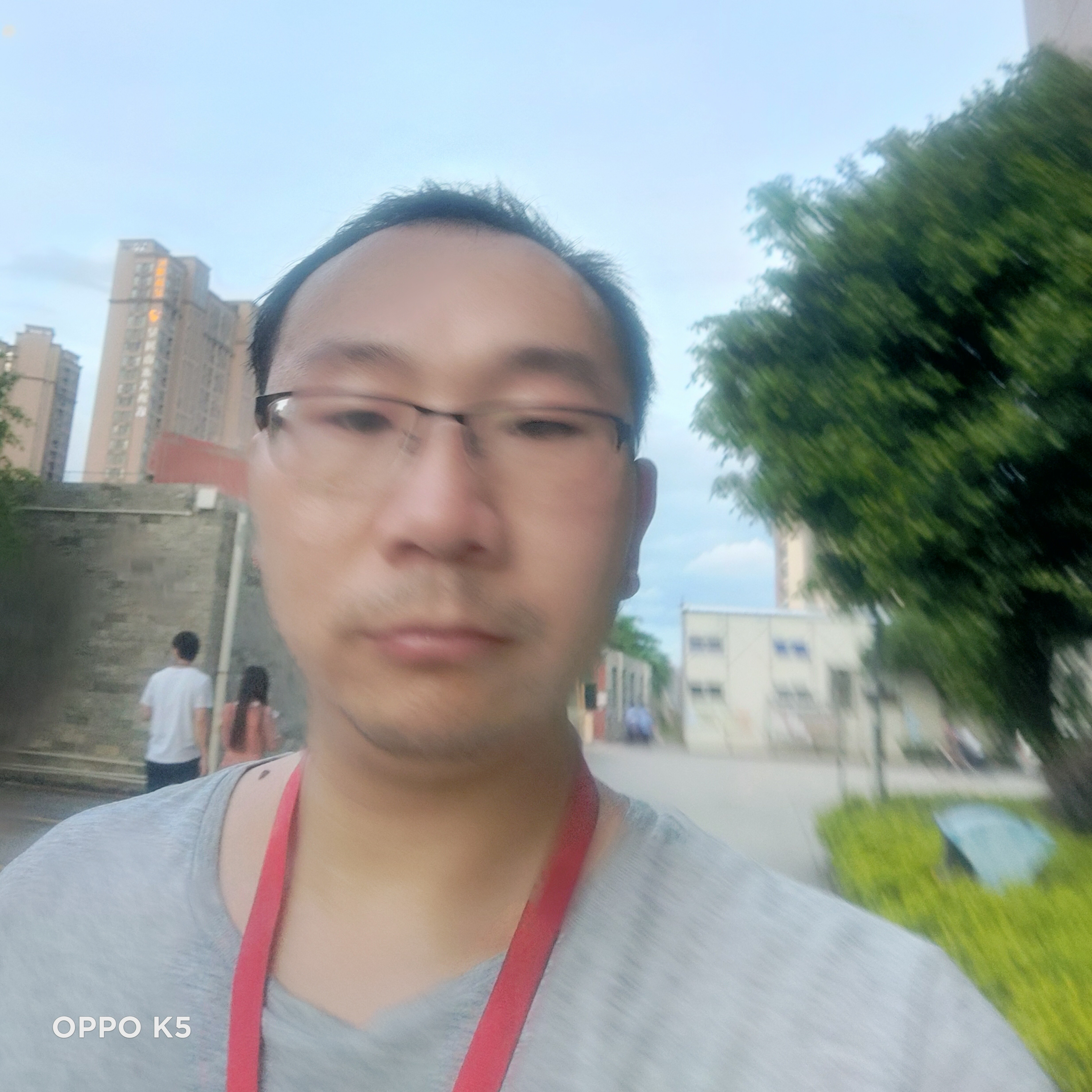 孤心愿大意的照片