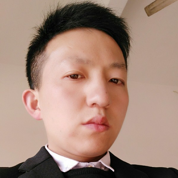 小鸭子倾心个性的照片