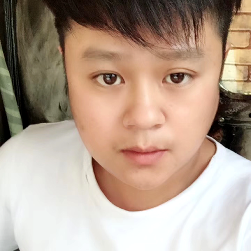 光亮扯诺言的照片