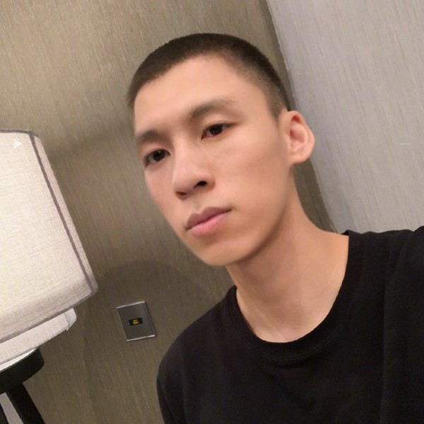 蓝l雨的照片