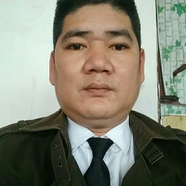 卢金富的照片