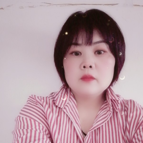 春天伊人的照片