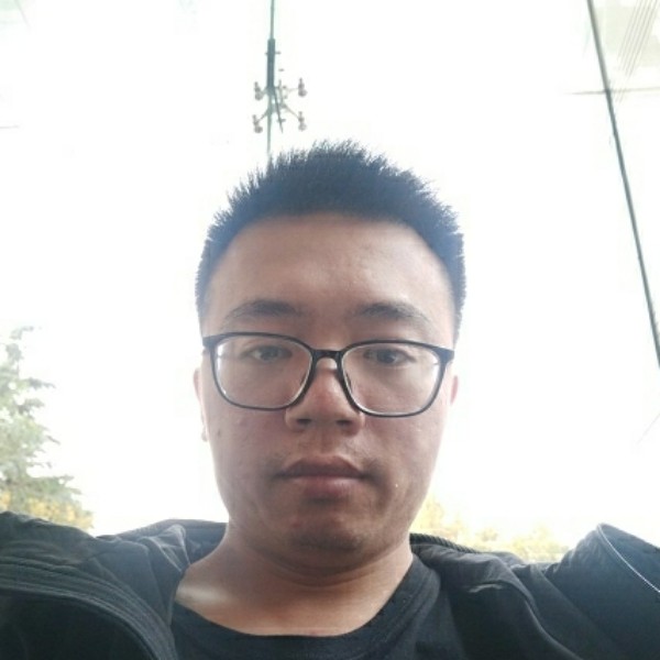 蝶舞深拥老实的照片