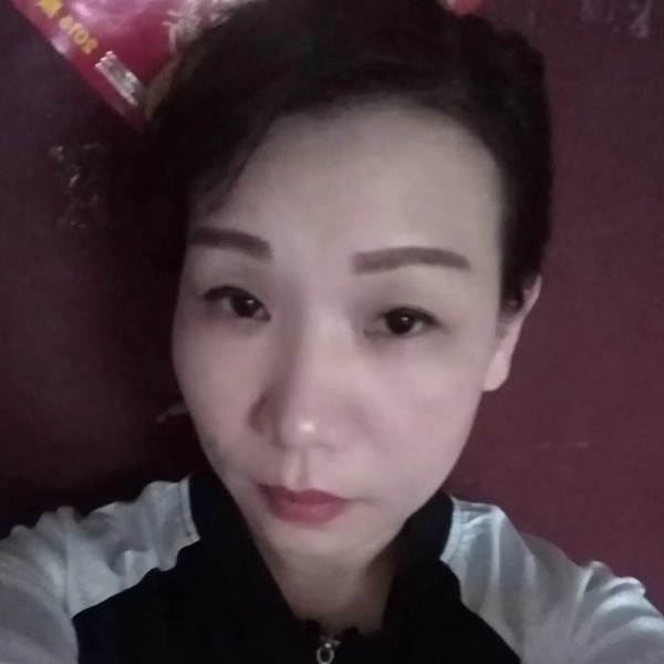调皮笑星愿的照片