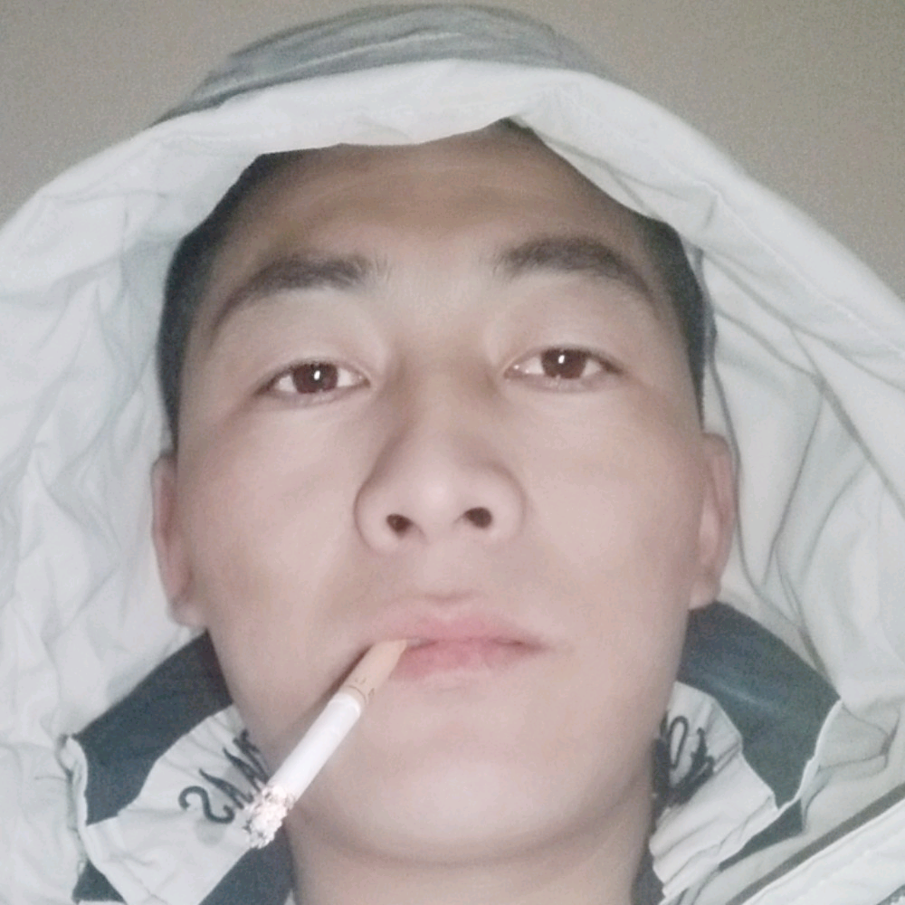 微笑眼睛的照片