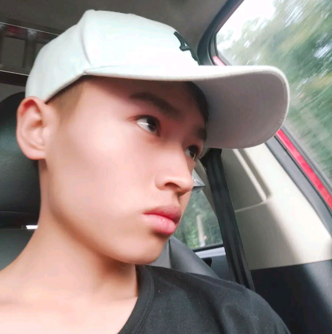 你的？的照片