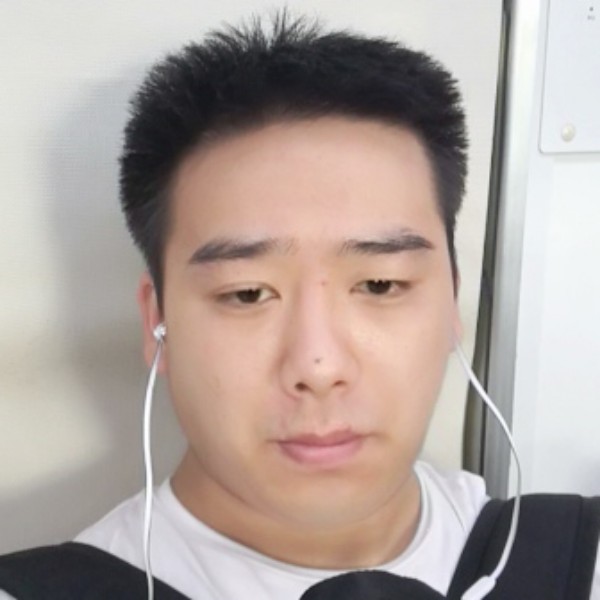 我就是小明同学的照片