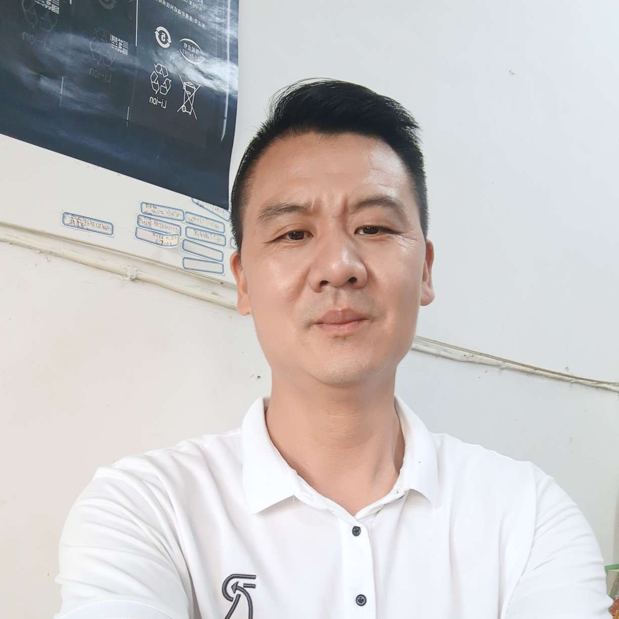 完美回首平湖的照片