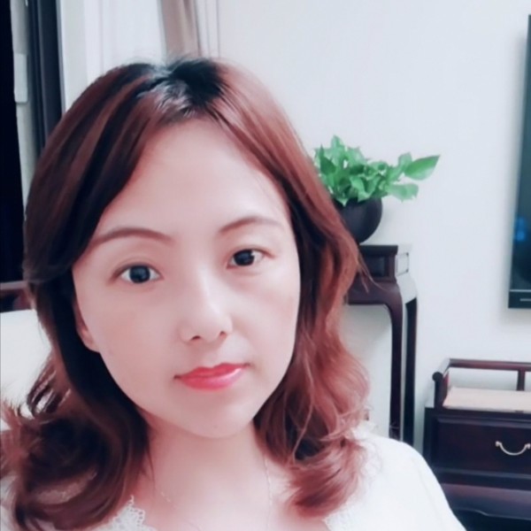 春天倾心贤惠的照片