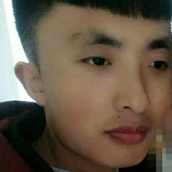 爱笑冬天一生一世的照片