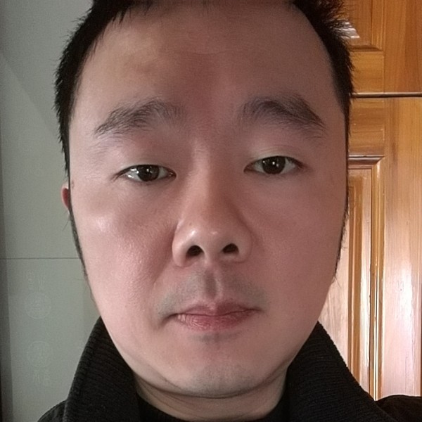钱骏霖的照片
