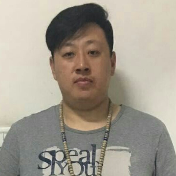 红俊的照片
