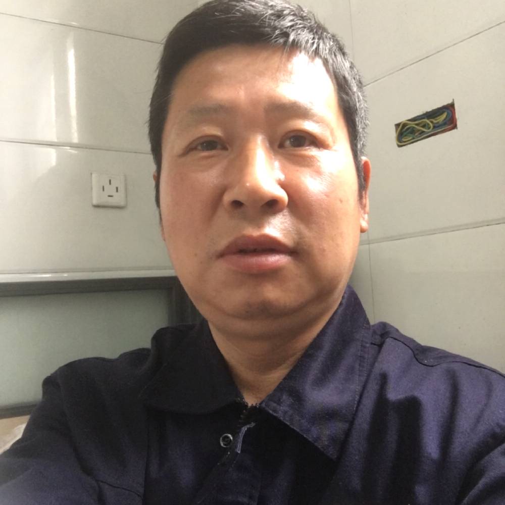 王荣威的照片