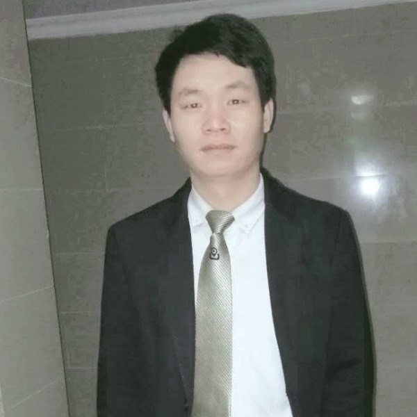 大船爱年轻的照片