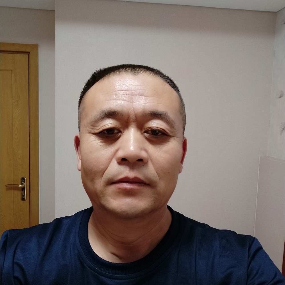 端庄打蝶衣的照片