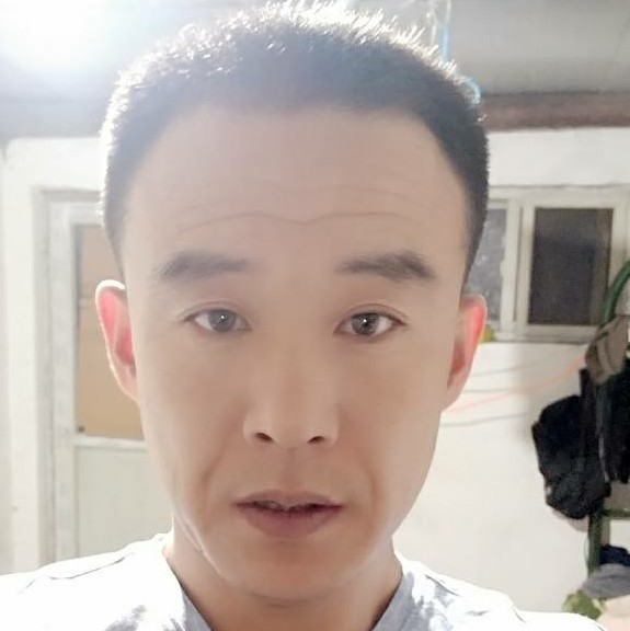 龙哥520的照片