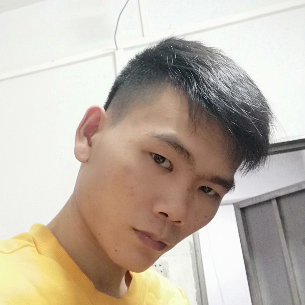 阔达拾忆菠萝的照片