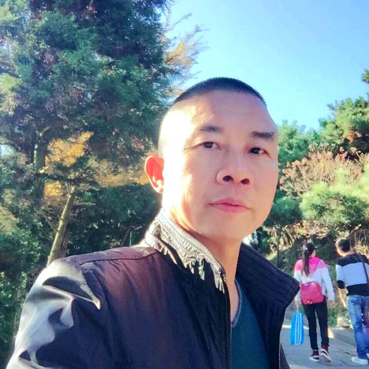 粗暴方季节的照片