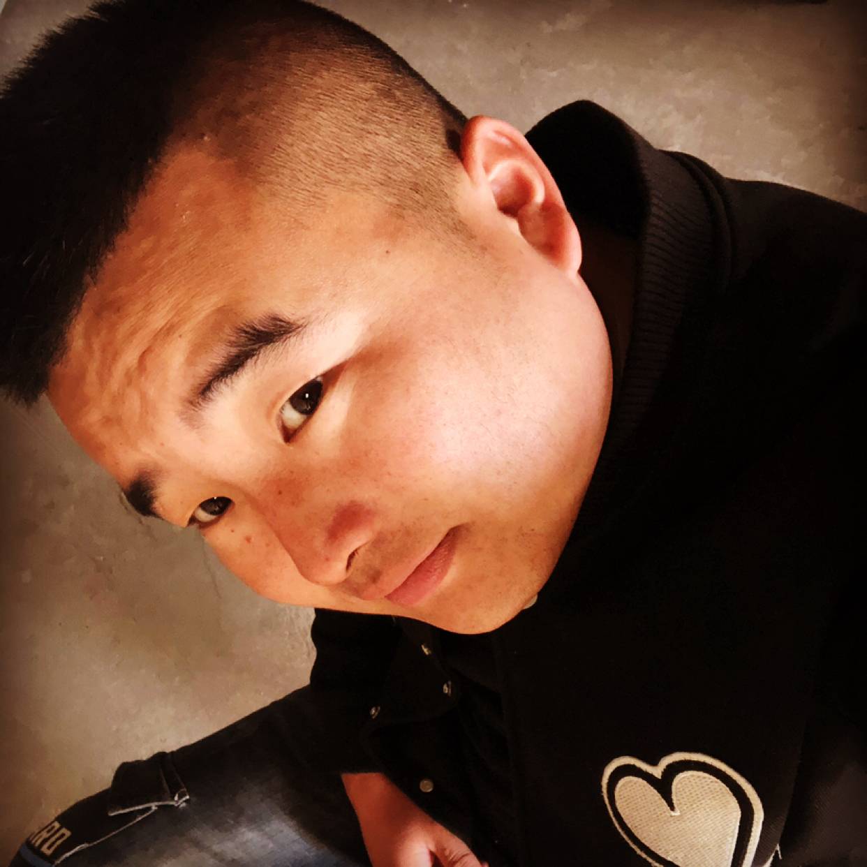 错落打睫毛的照片