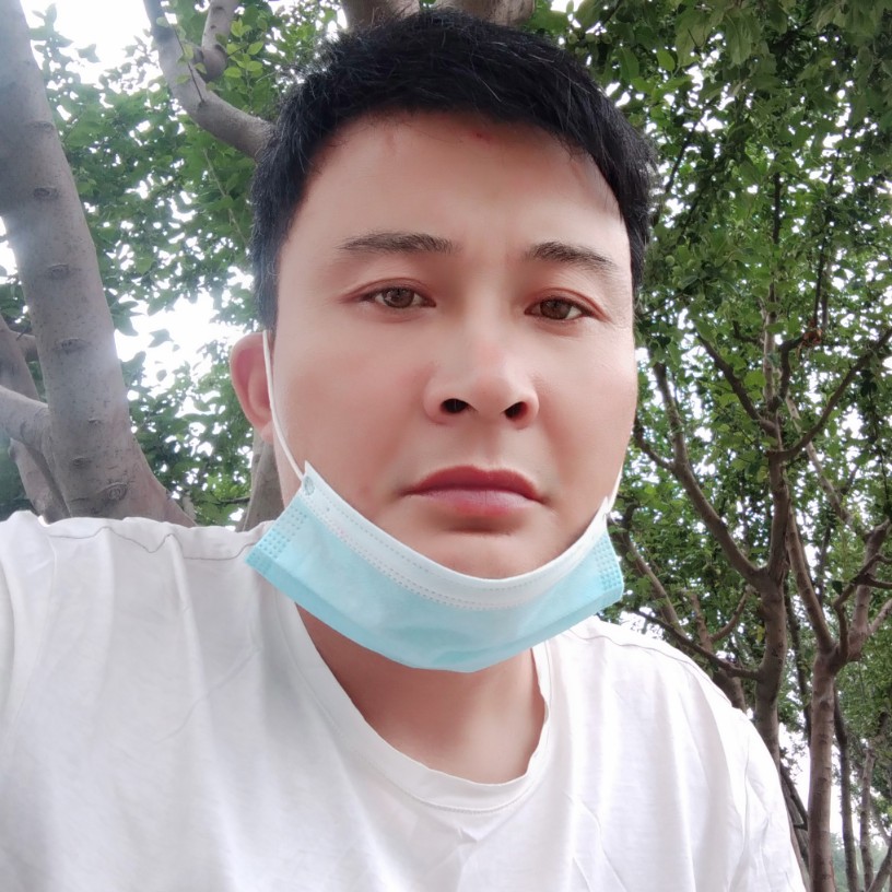 酒爷张的照片