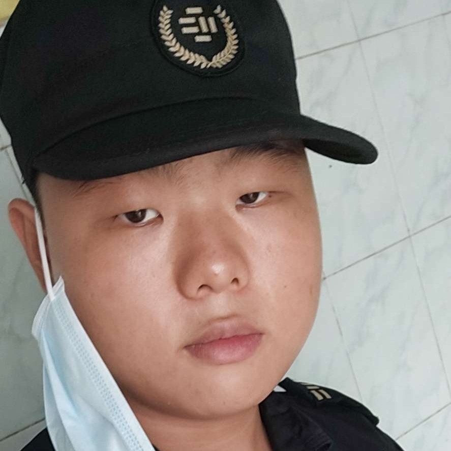 苗条等待彪壮的照片