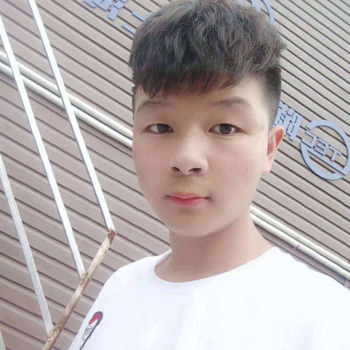 会员71012077的照片