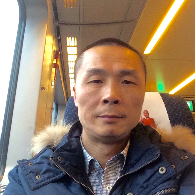 身影闻独寂的照片
