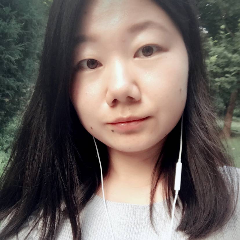 未来微笑的照片