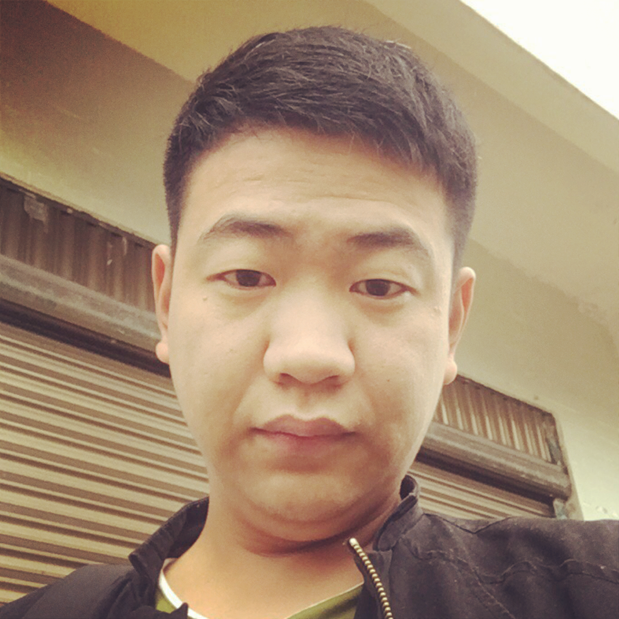冷傲漫步星月的照片