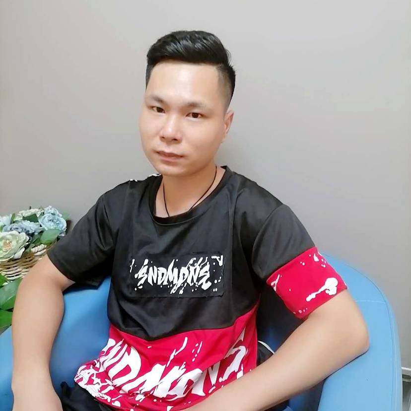 皮带与瘦瘦的照片