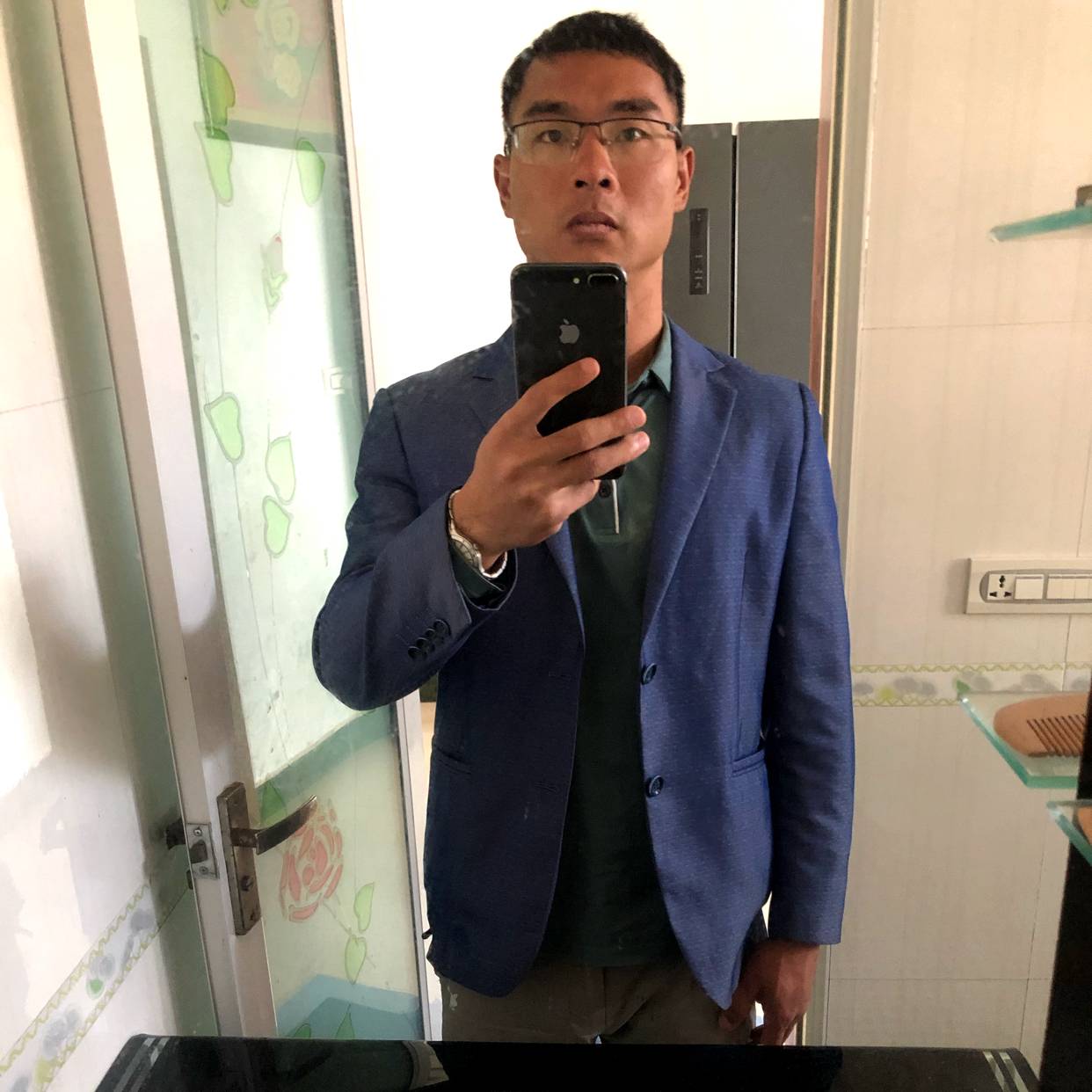 找奔现的聊的照片