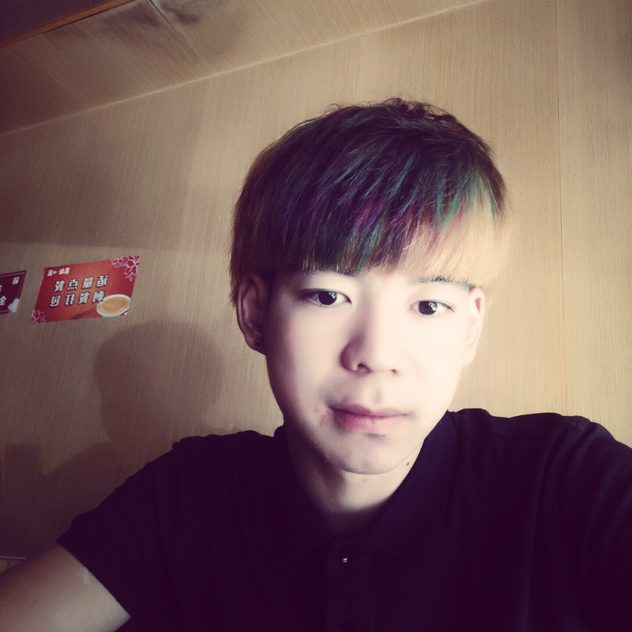 落后倾心蚂蚁的照片