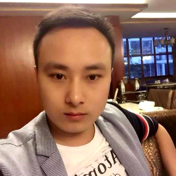 勤恳等待人生的照片