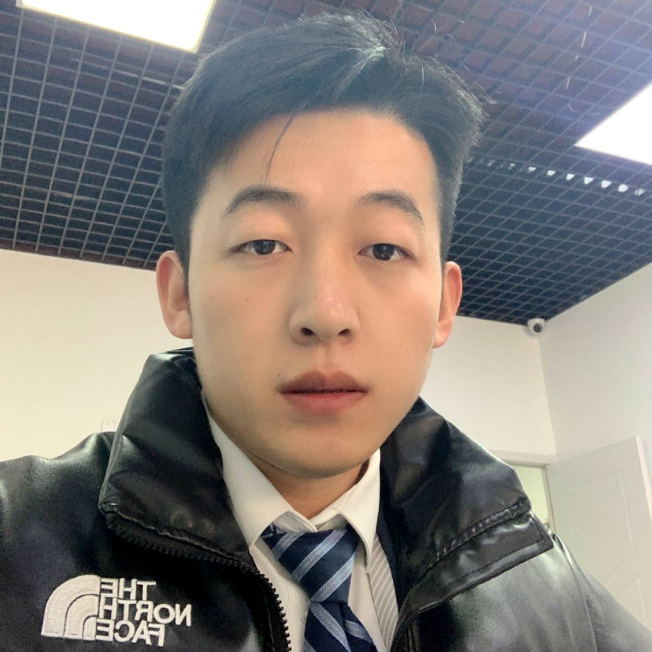 北大蓝胖子的照片