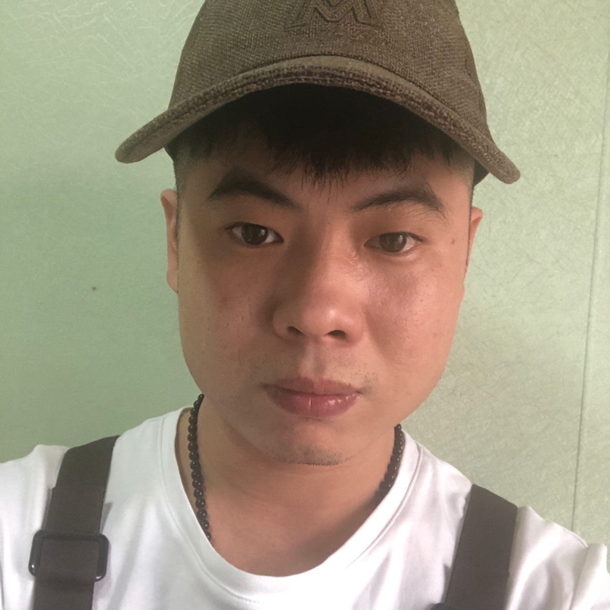 假设执着的照片