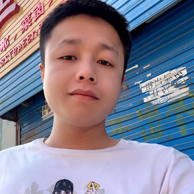 何英俊,的照片