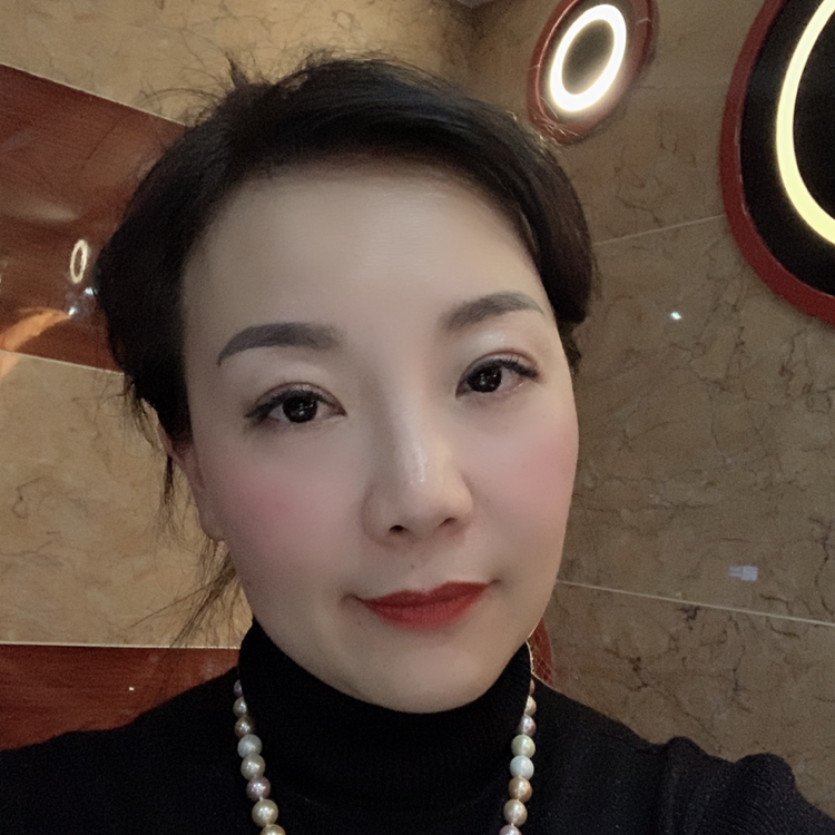 Helen邹的照片