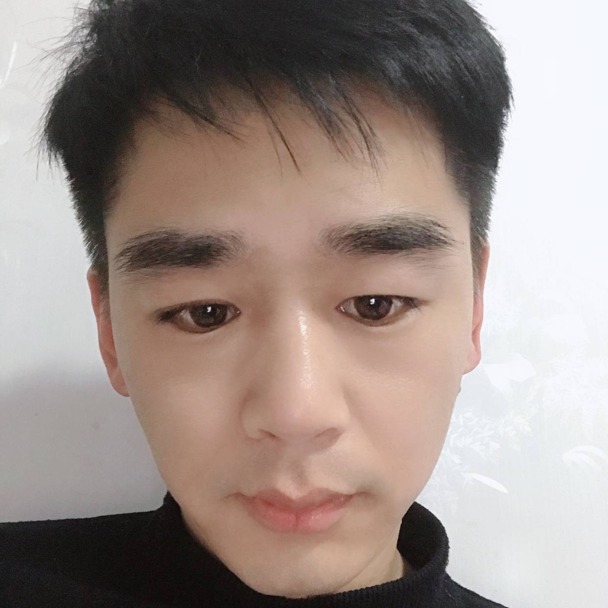 真淳扯荔枝的照片