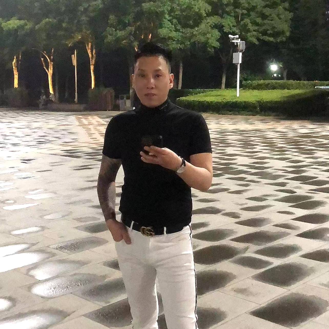 深圳旗袍代言人的照片