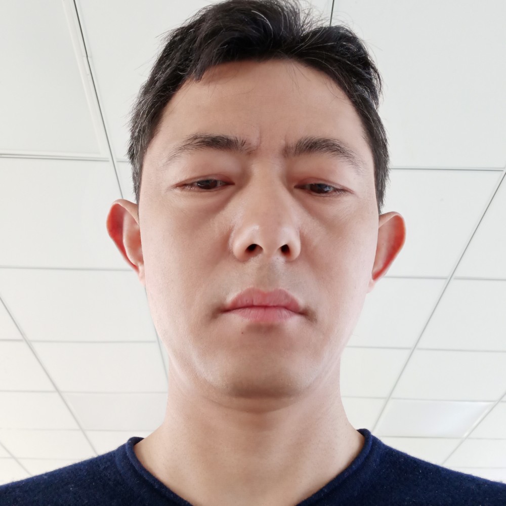 尊云大胆的照片
