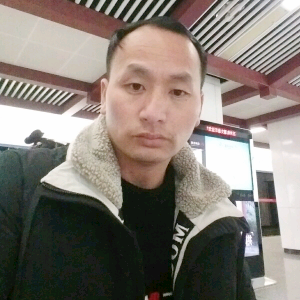 温诗新的照片