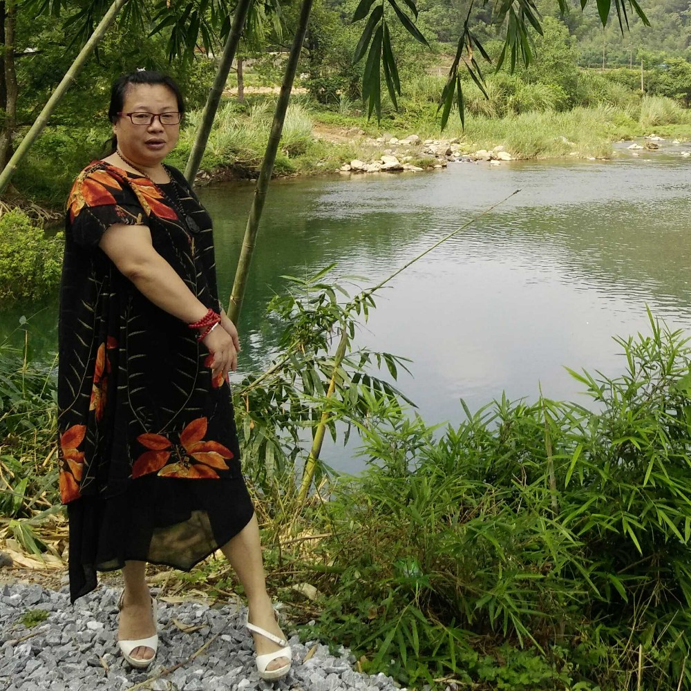 甜美枫叶的照片