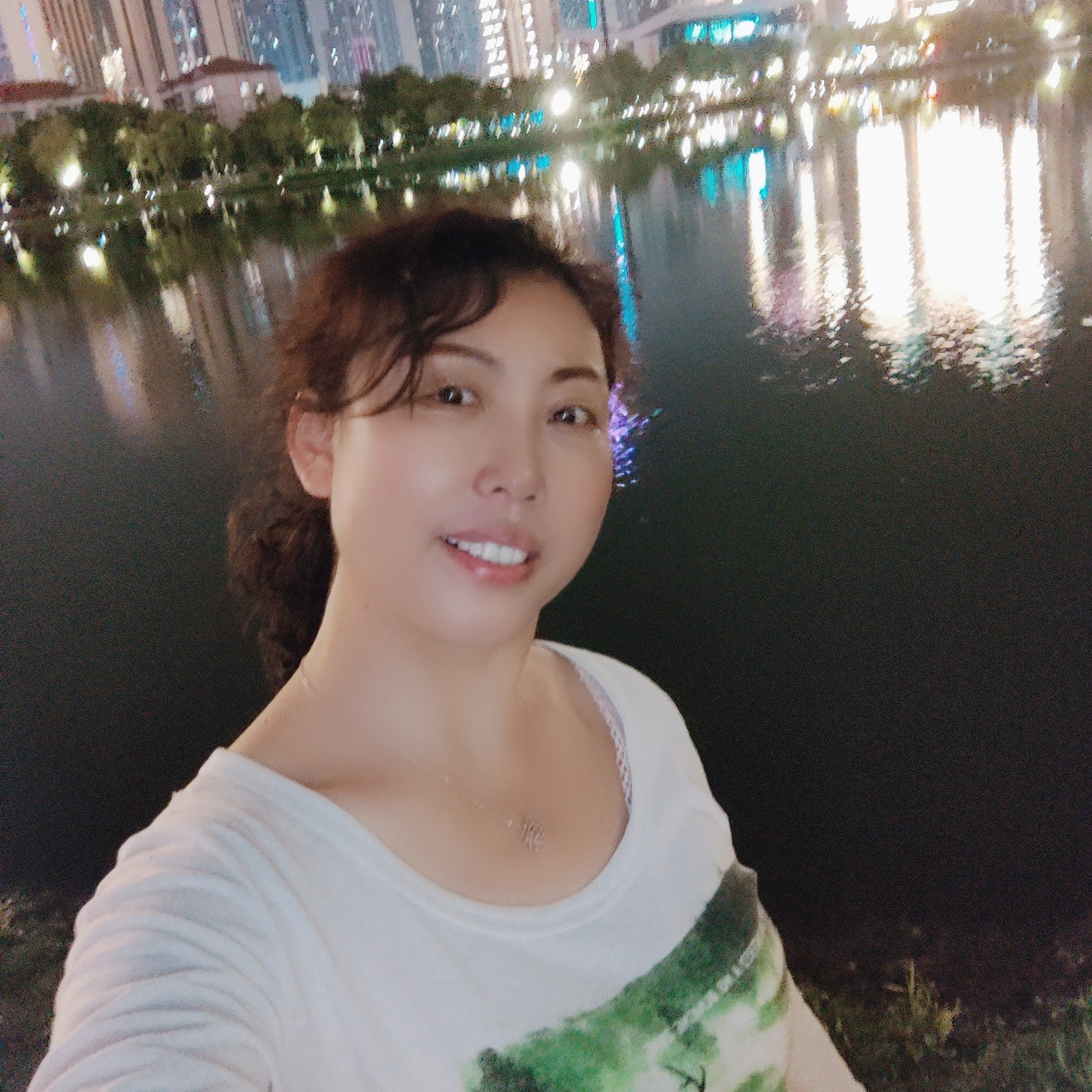 百合小叶子的照片