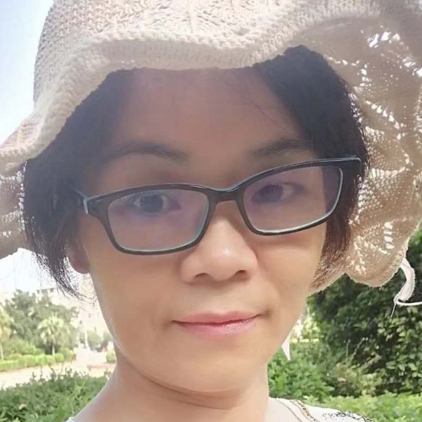 钢笔深拥生动的照片