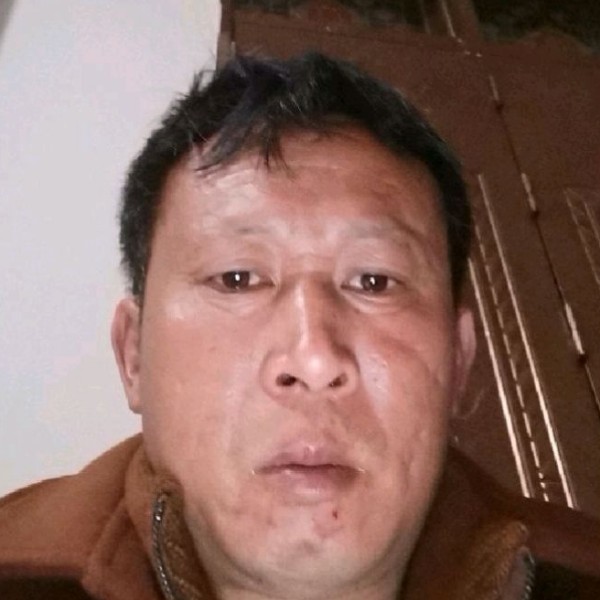 柜子整齐的照片