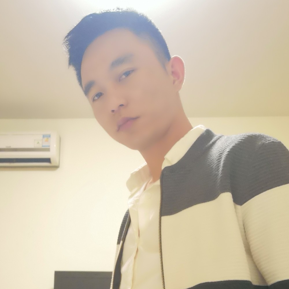 微笑务实的照片