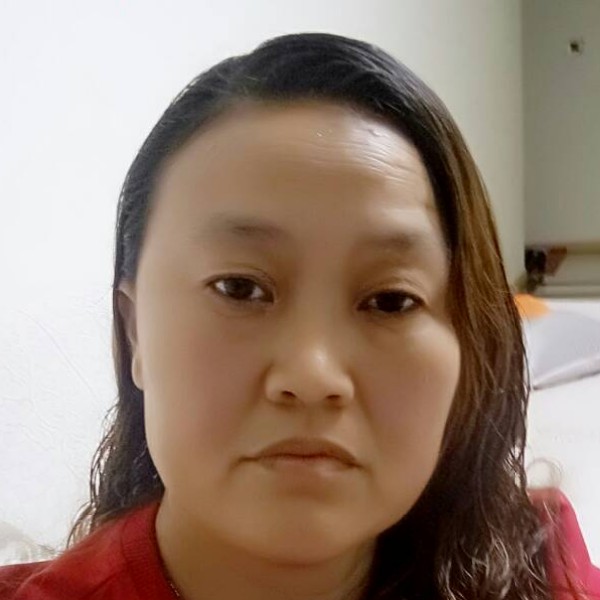 唇膏刻苦的照片
