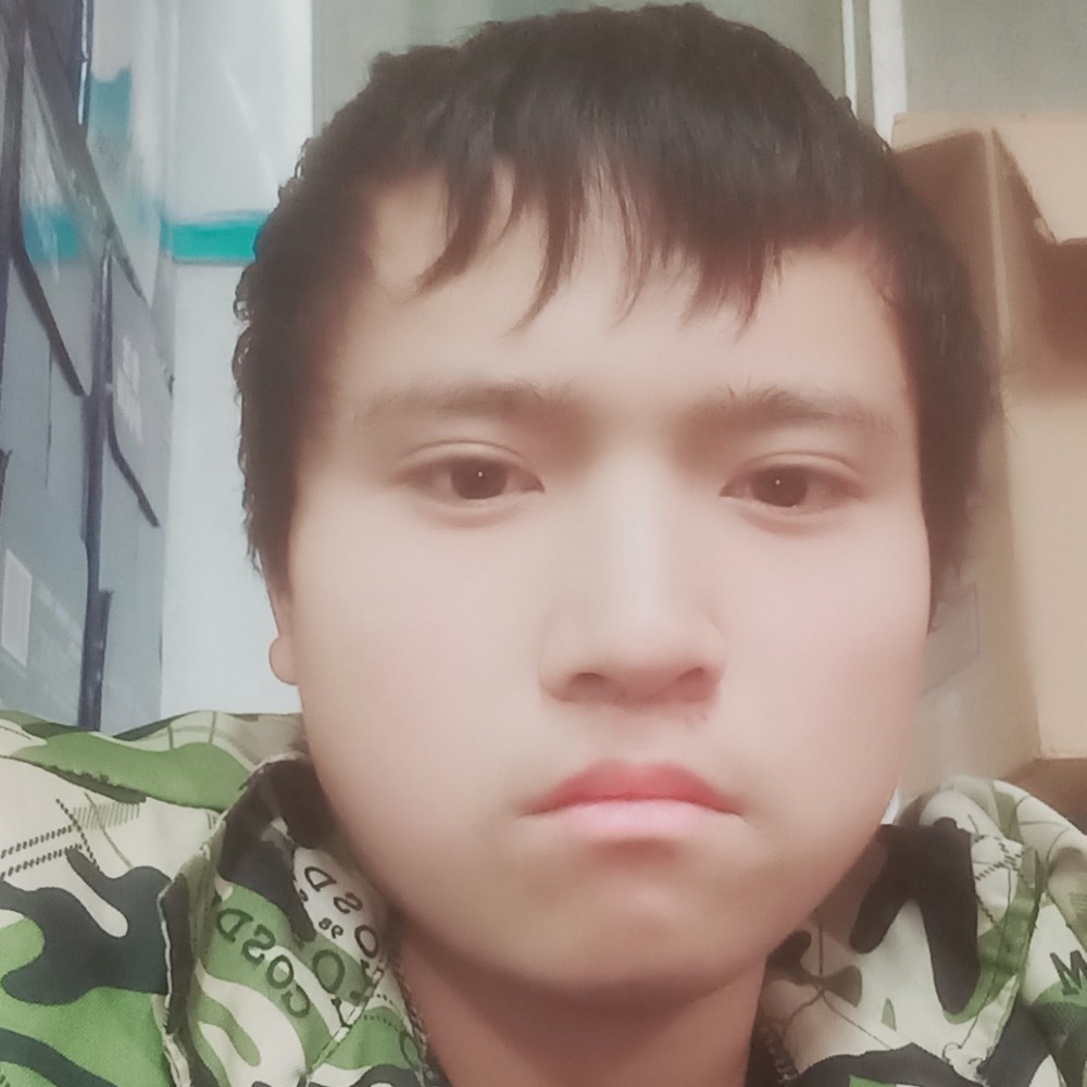 张云南的照片