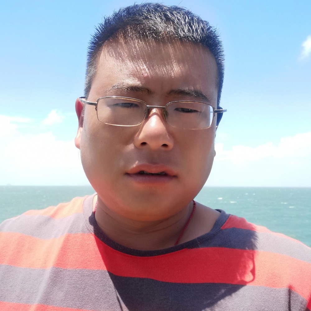 绿草潇洒的照片
